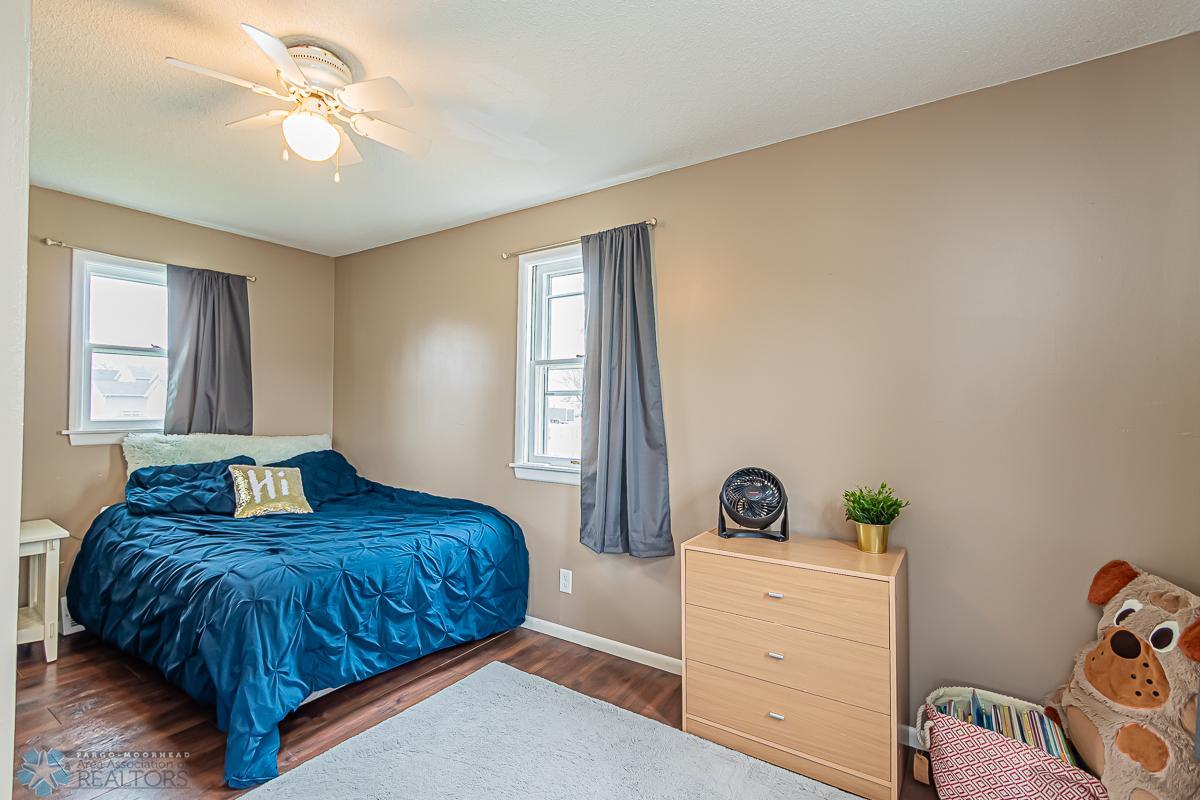 413 18th St N, Moorhead, MN-07.jpg