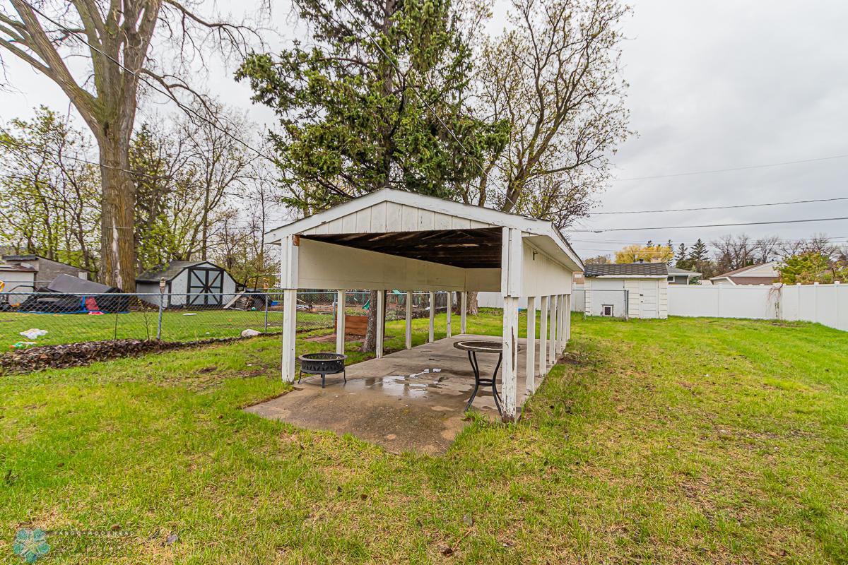 413 18th St N, Moorhead, MN-17.jpg