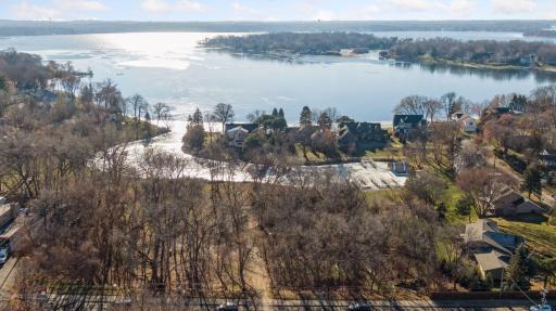 2474 Carman St, Wayzata, MN 55391