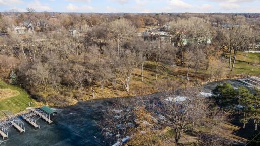 2474 Carman St, Wayzata, MN 55391