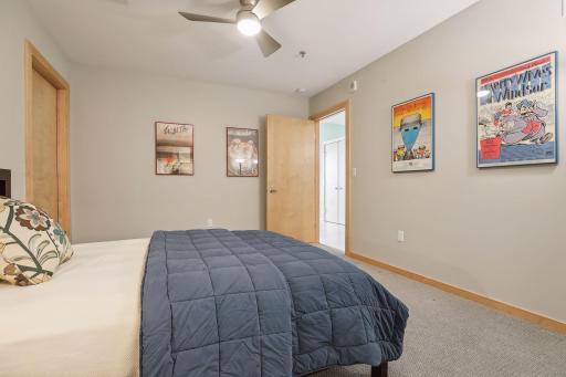 1240 S 2nd Street, 1220, Minneapolis, MN 55415