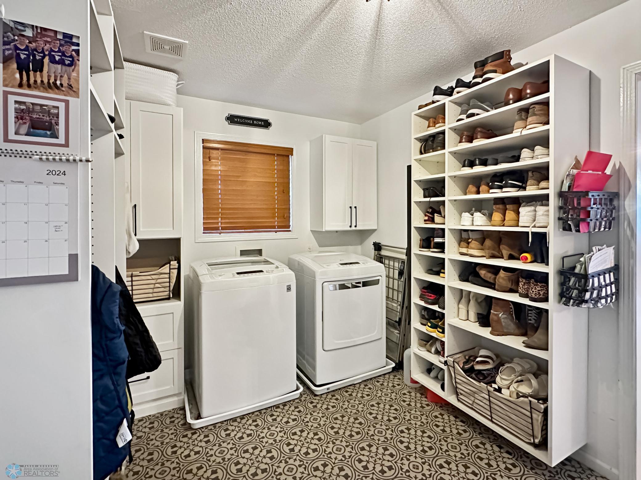 Laundry/Mud Room