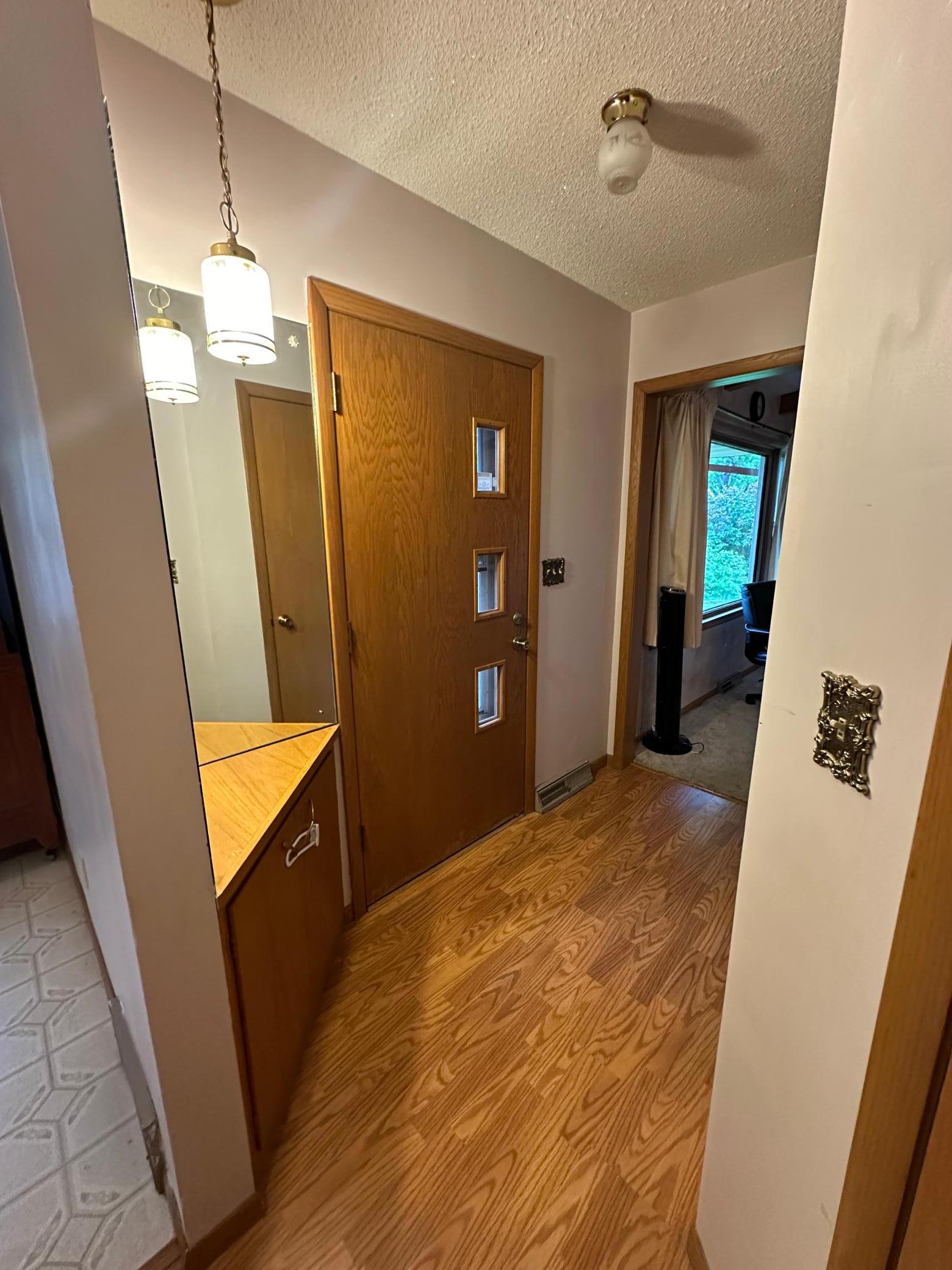 Foyer.jpg