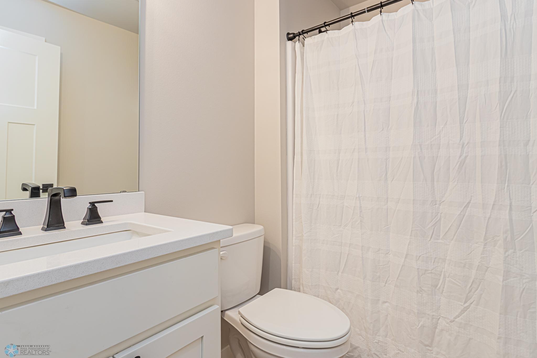 1158 Jill Drive W, West Fargo, ND 58078-24.jpg