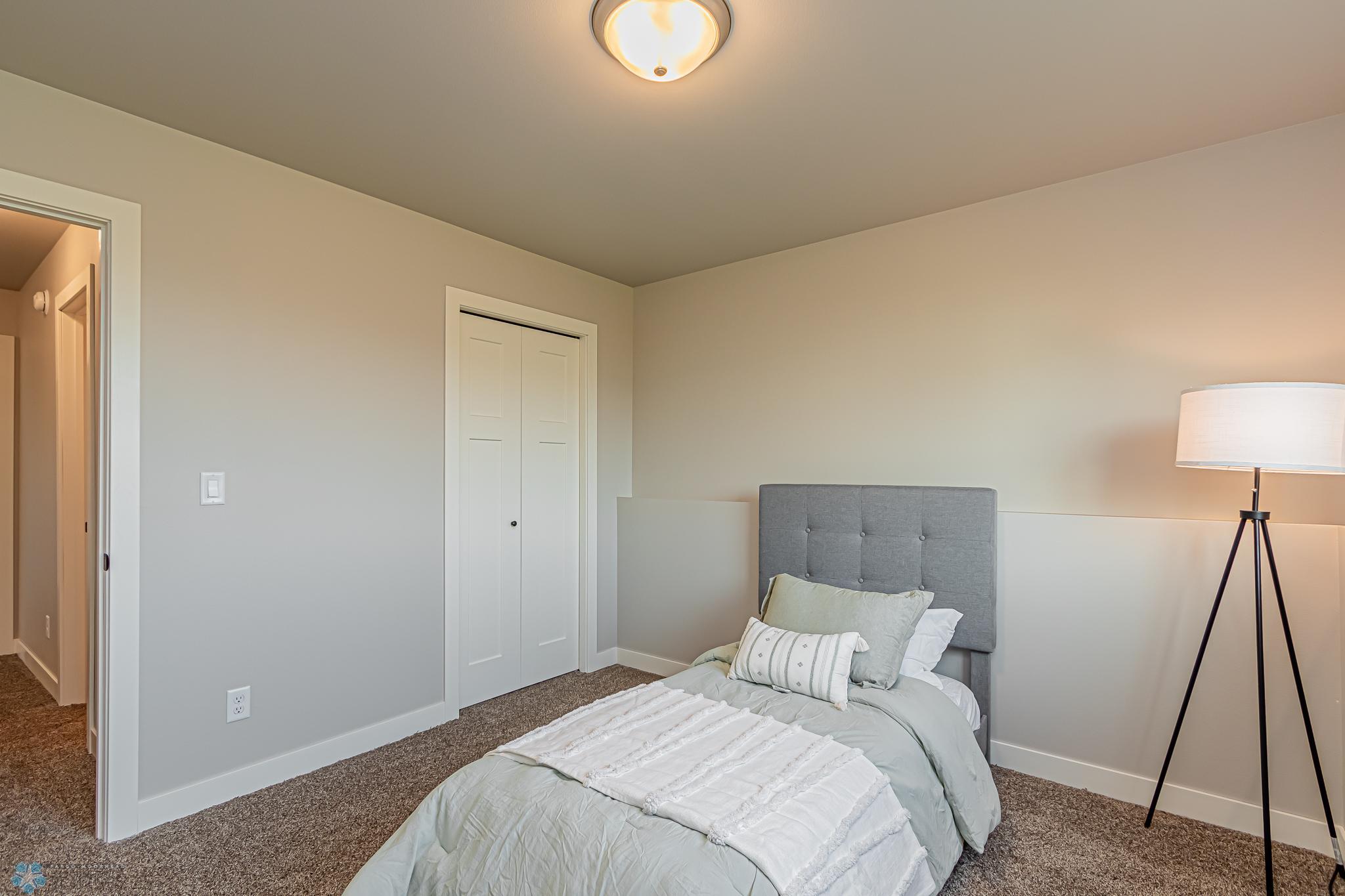 1158 Jill Drive W, West Fargo, ND 58078-23.jpg