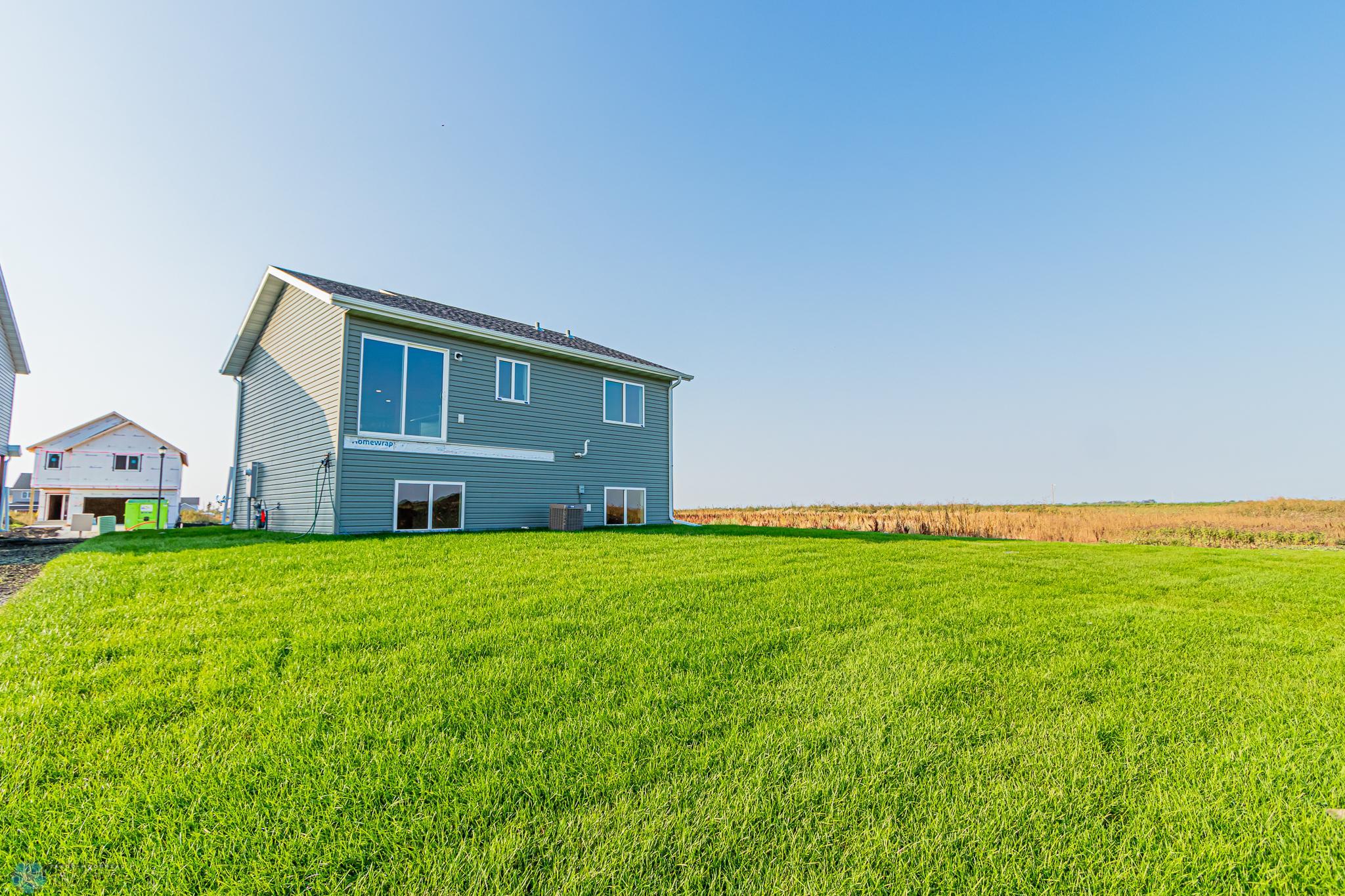 1158 Jill Drive W, West Fargo, ND 58078-29.jpg