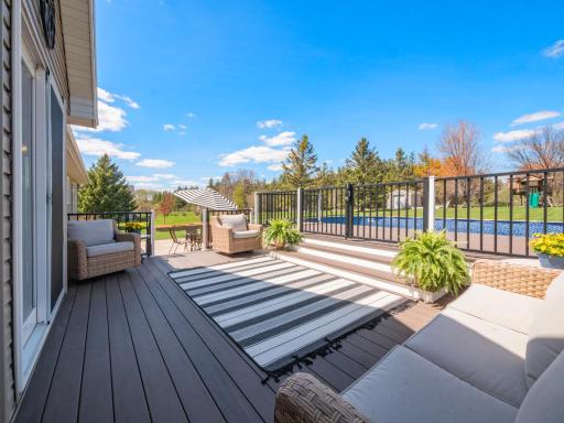Photo for 621 Anderson Way, Alexandria, MN 56308 - Listing #6530065 Safety gate automatically shuts and locks