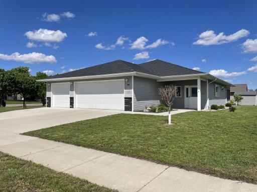 301 London Road, Marshall, MN 56258