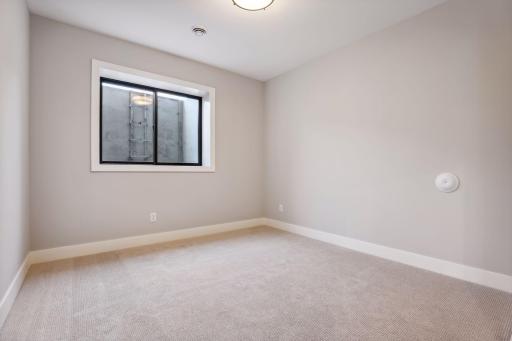 4500 Dunham Drive, Edina, MN 55435