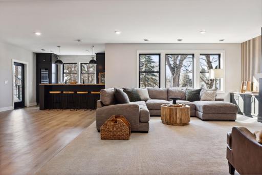 4500 Dunham Drive, Edina, MN 55435