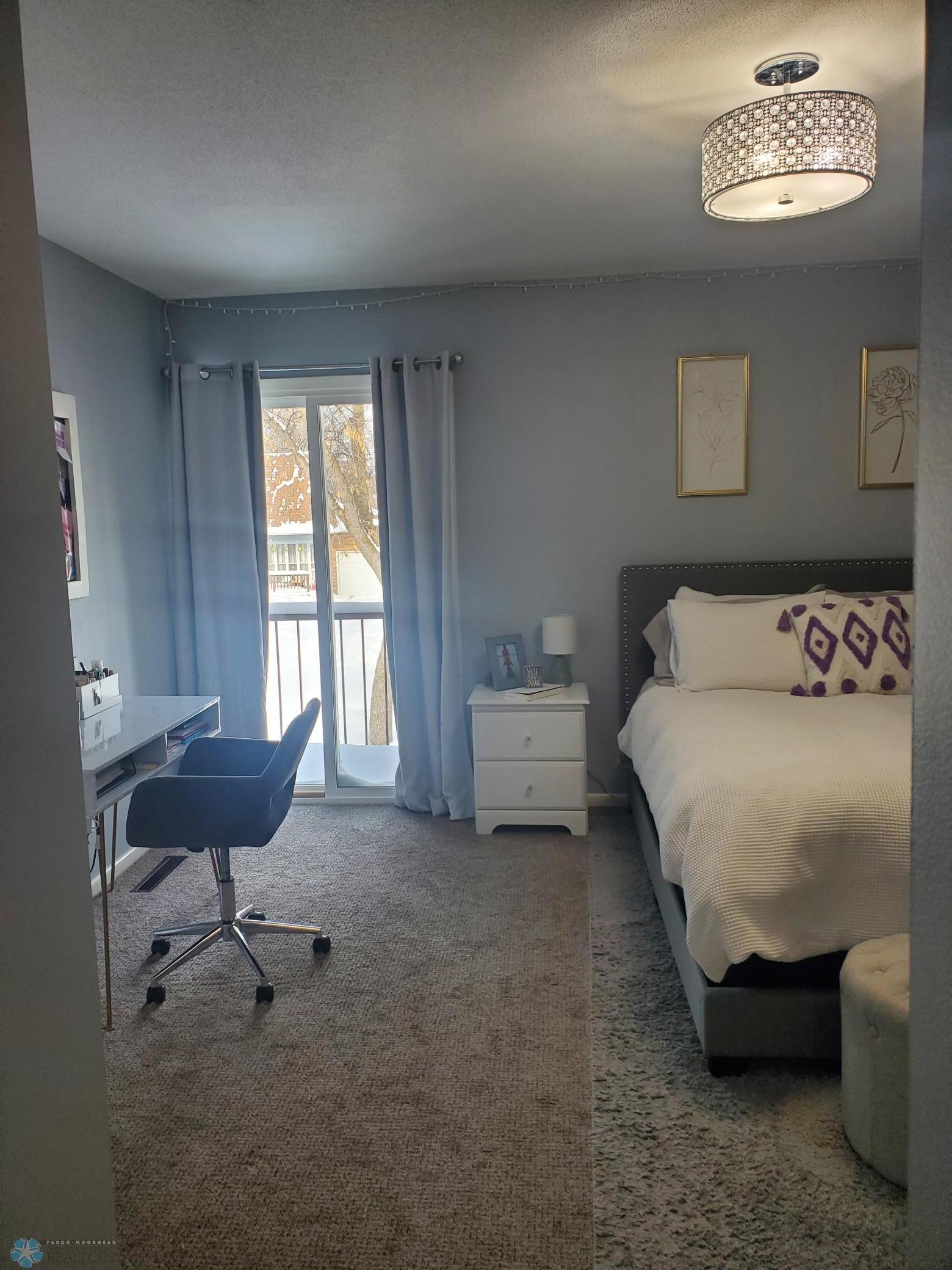Bedroom 1a.jpg