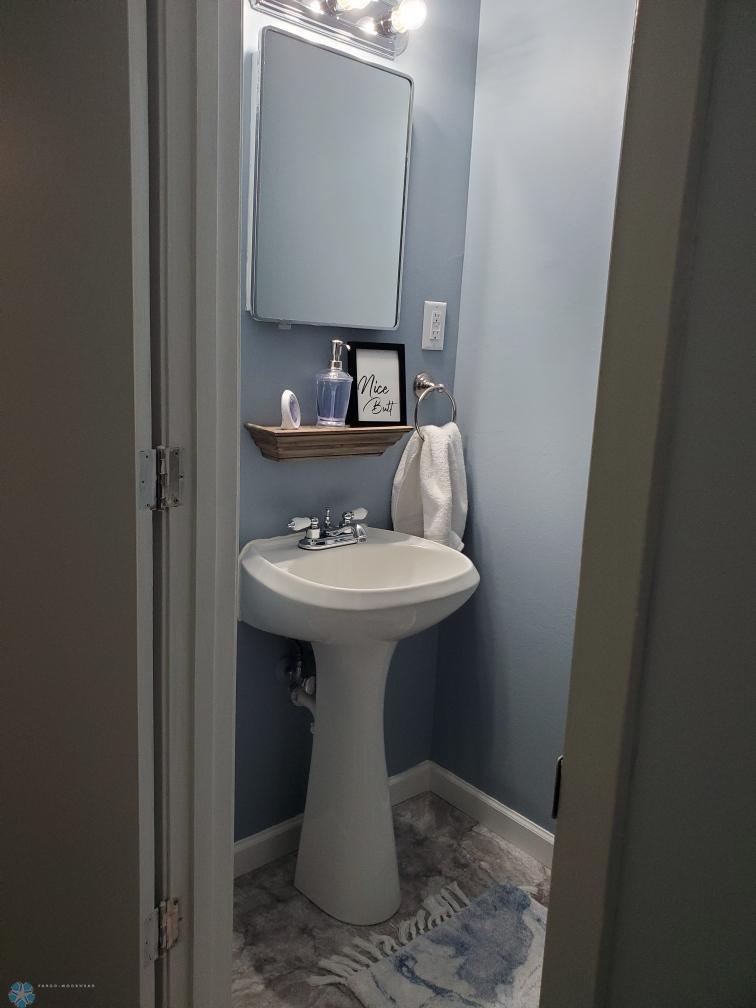 Half Bath_main.jpg