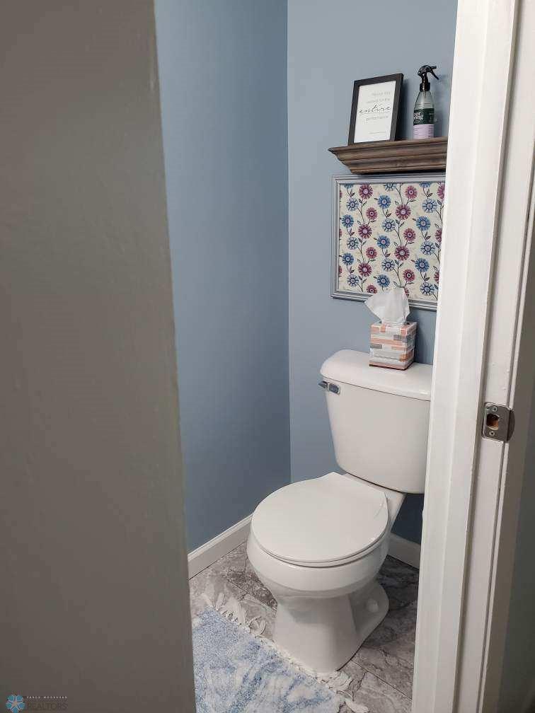 Half Bath_main2.jpg