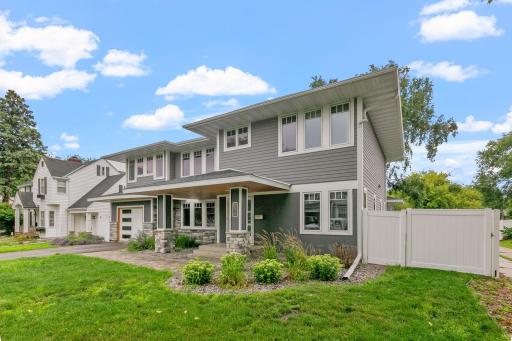 3-web-or-mls-2510 Kipling Exteriors -3.jpg