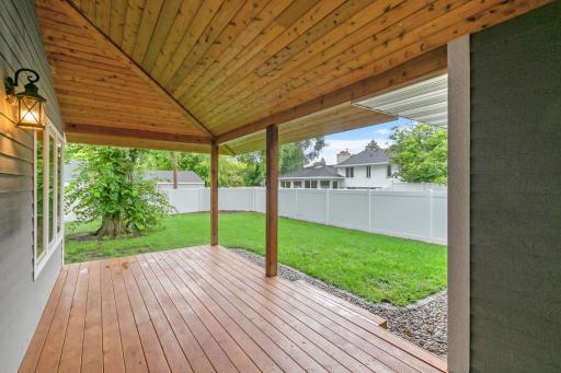 10-web-or-mls-2510 Kipling Exteriors -10.jpg