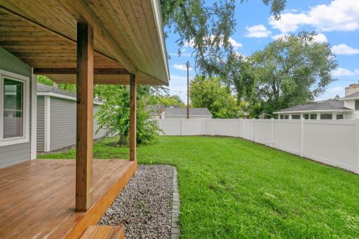 12-web-or-mls-2510 Kipling Exteriors -12.jpg