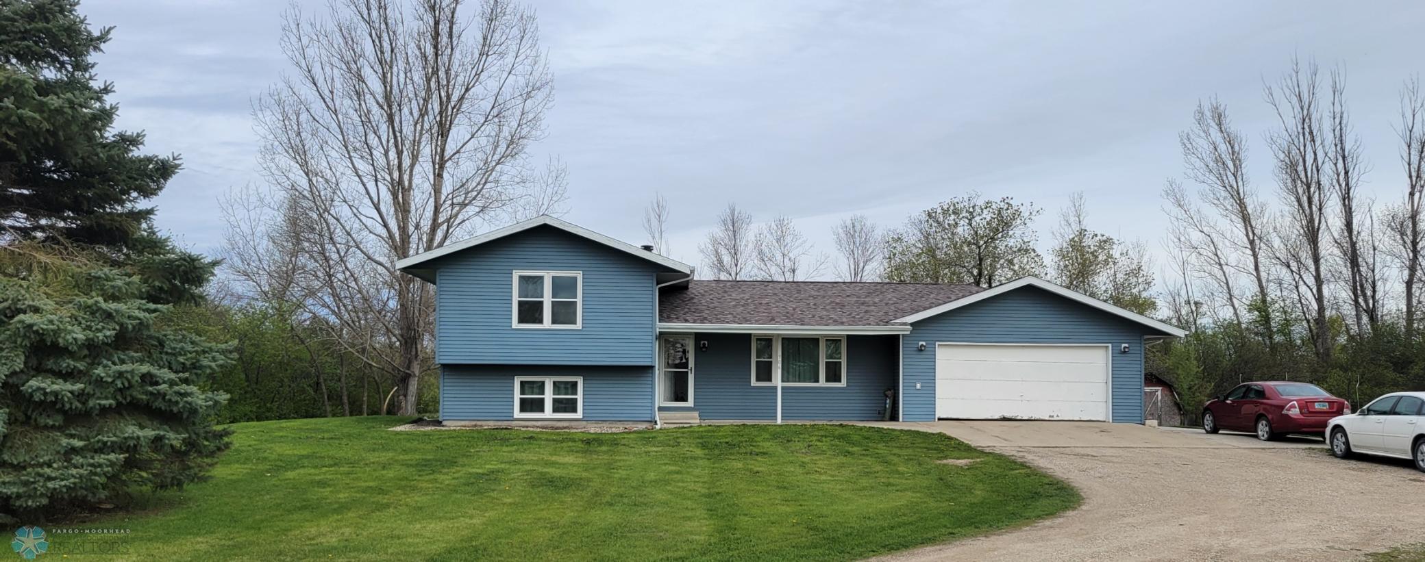 906 MAIN STREET, MILNOR, ND 58060 Premium Home Realty