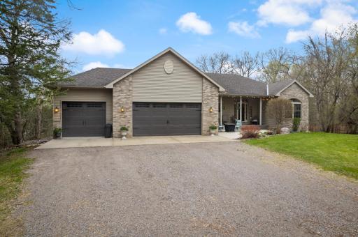 11005 Peloquin Avenue NW, South Haven, MN 55382