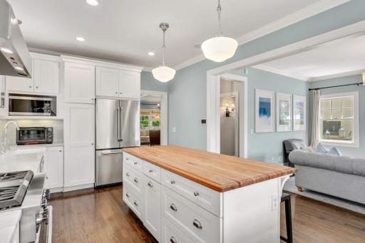 3820 Upton Avenue S, Minneapolis, MN 55410