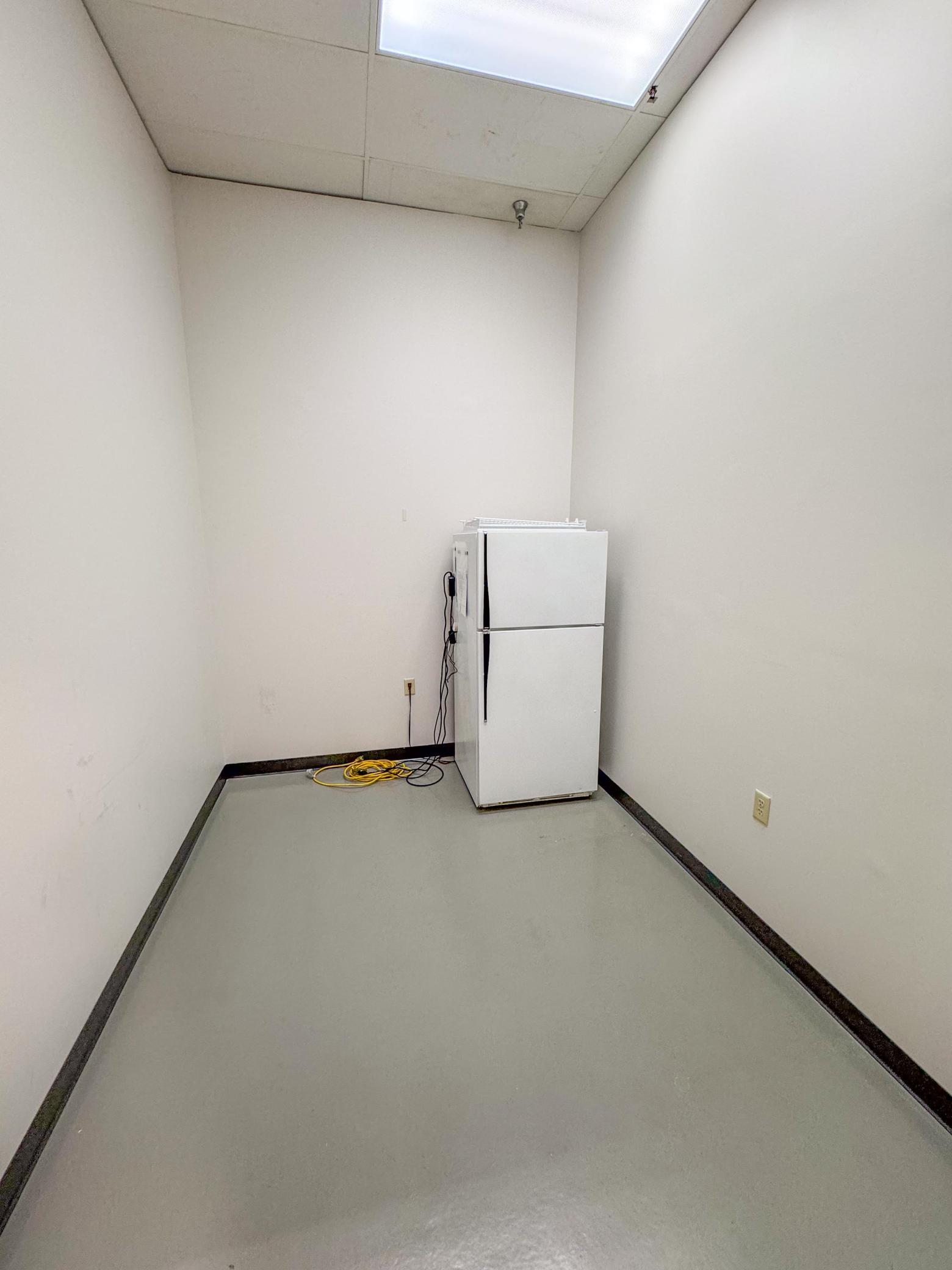 Property Photos-60.jpg