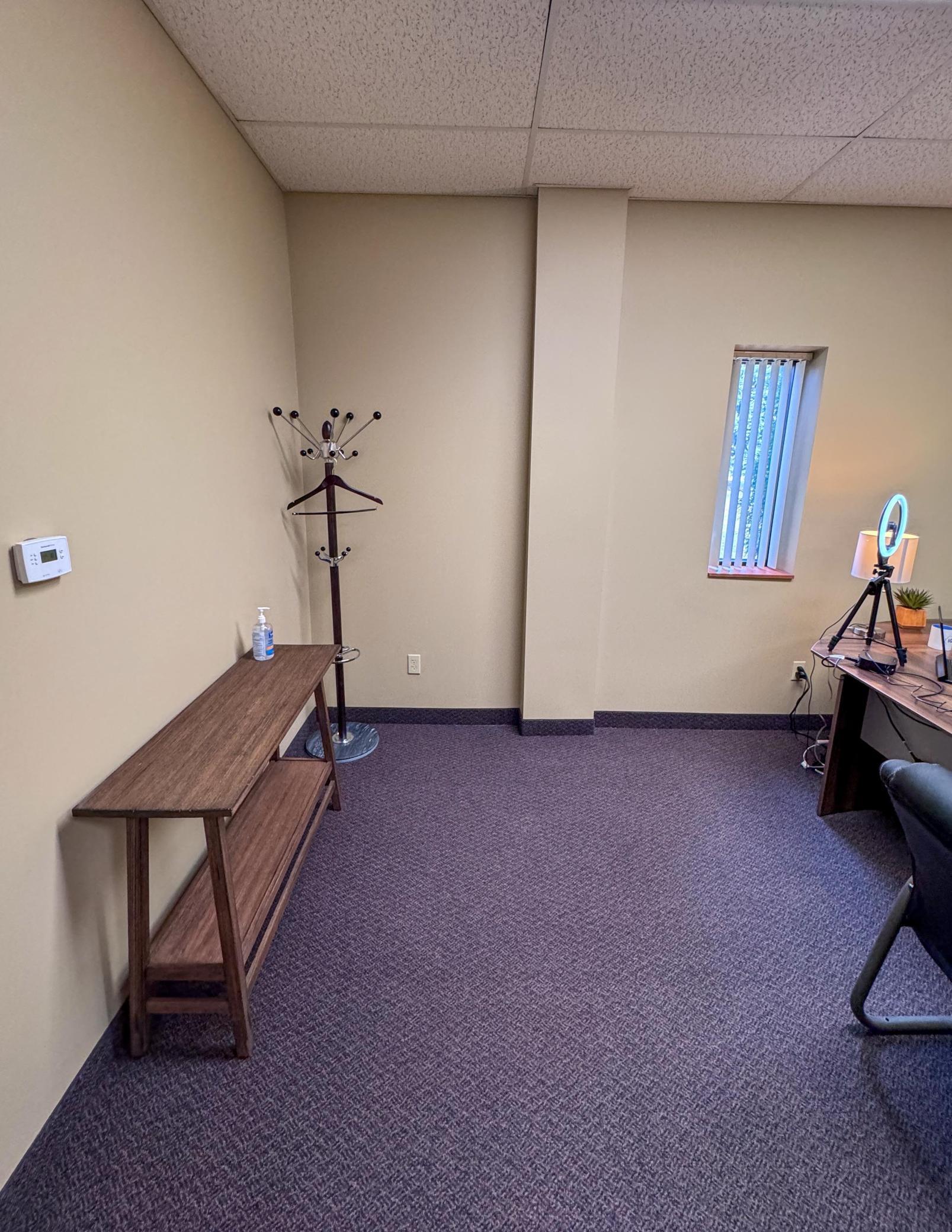 Property Photos-17.jpg