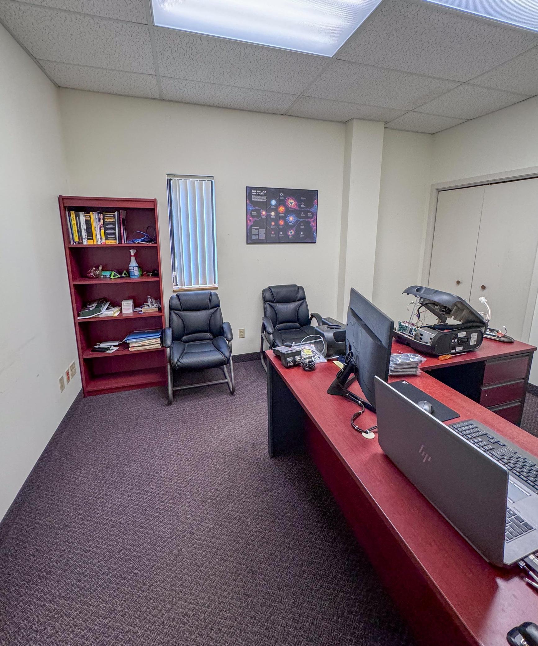 Property Photos-25.jpg