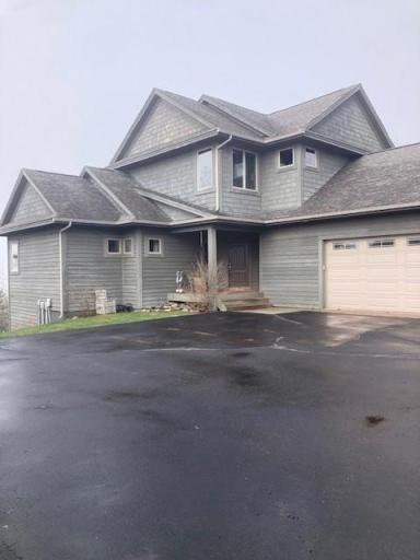 2450 Cliff View Circle, Two Harbors, MN 55616