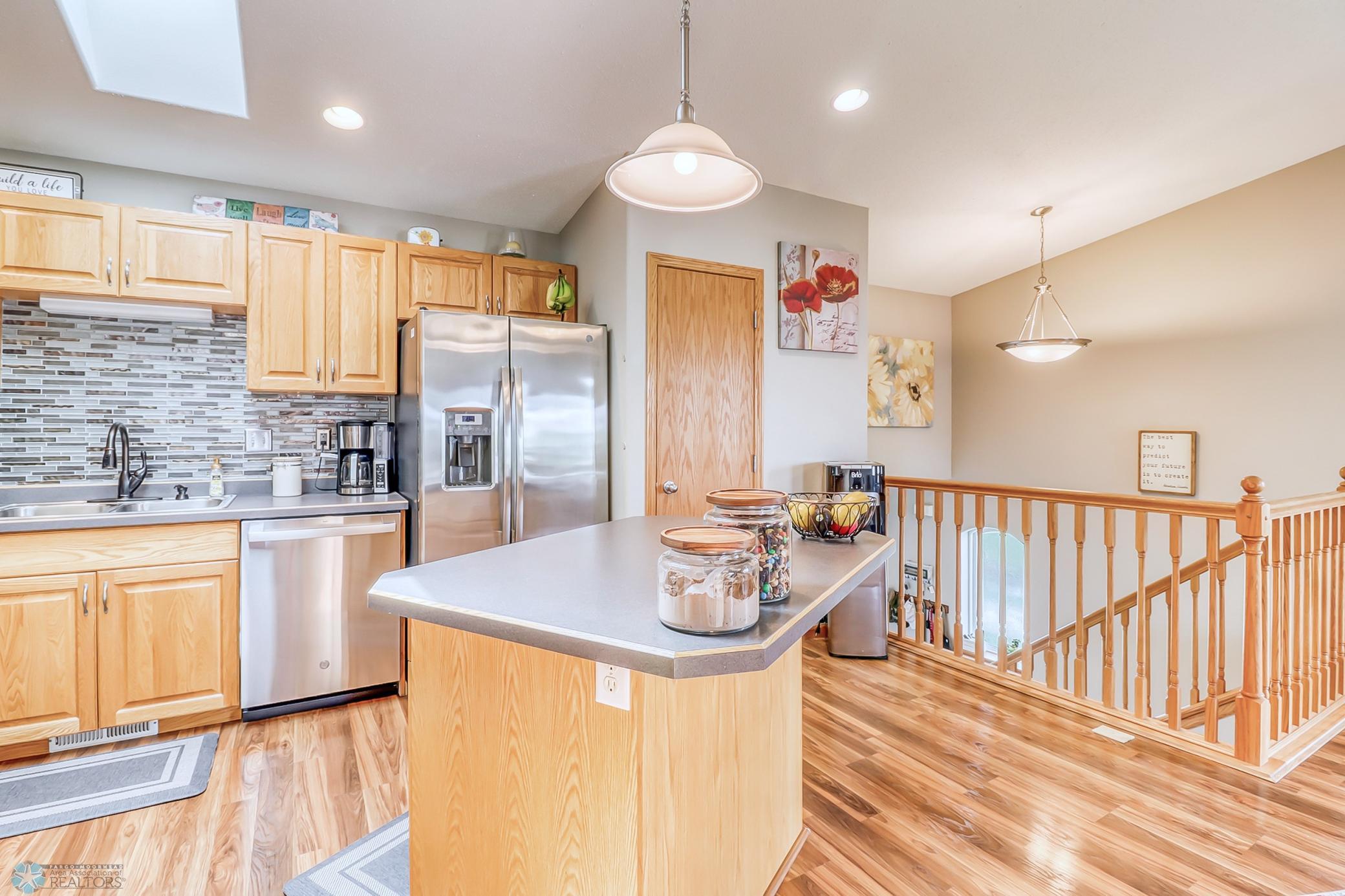 Kitchen1_5.jpg