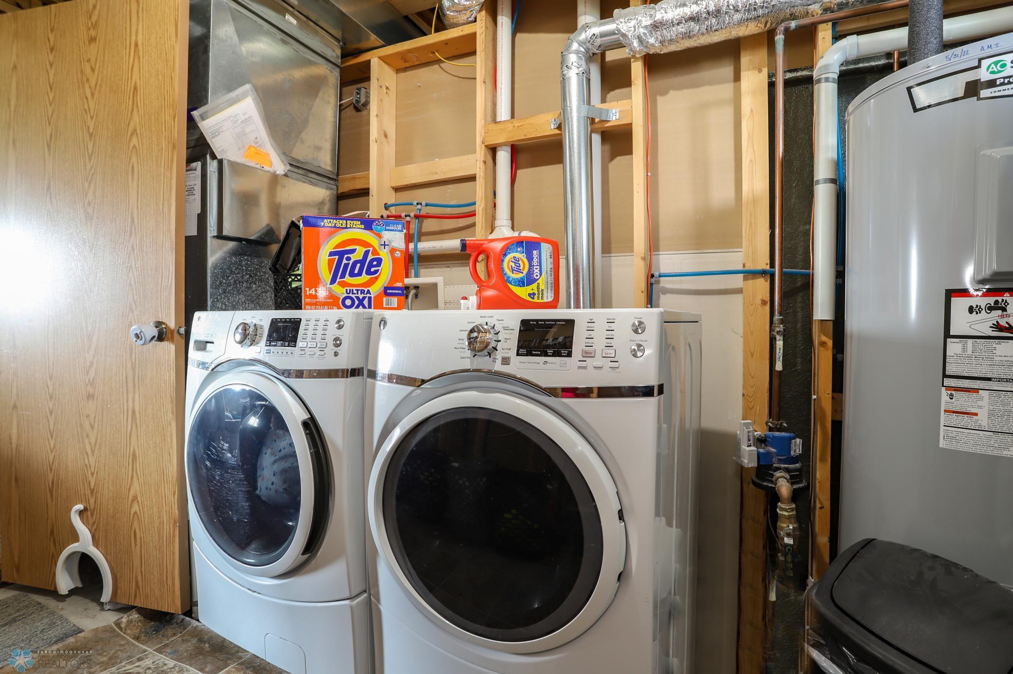 laundry room.jpg