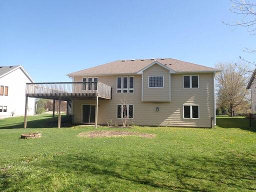 1009 Bluff Heights Drive SE, Lonsdale, MN 55046