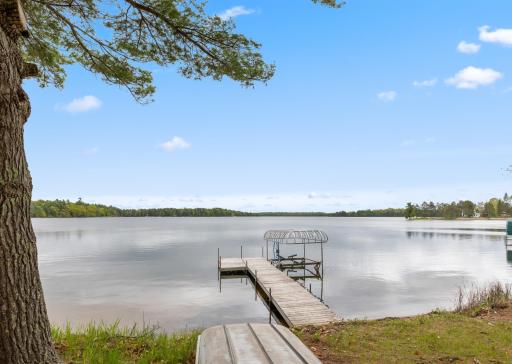 Enjoy Bay Lake landmarks and islandseping views of Bay Lake landmarks and islands