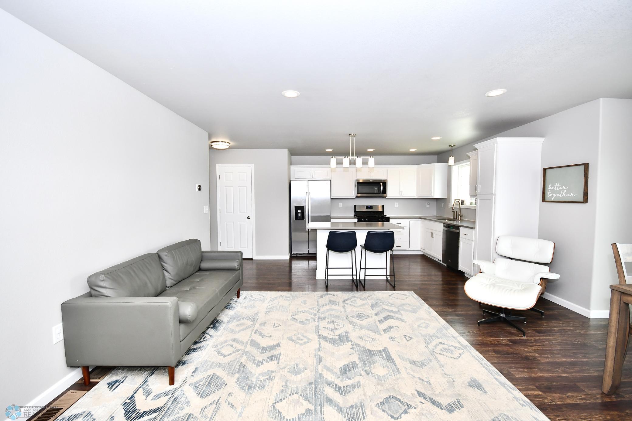 Living Room/Kitchen