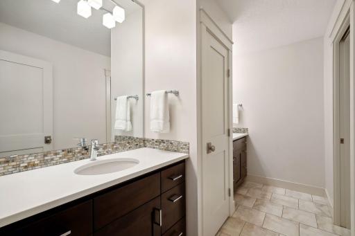 5287 Scenic View Drive SW, Rochester, MN 55902