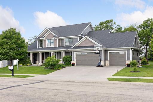 5287 Scenic View Drive SW, Rochester, MN 55902