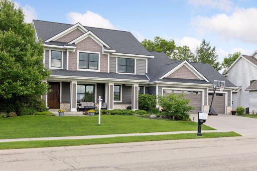 5287 Scenic View Drive SW, Rochester, MN 55902
