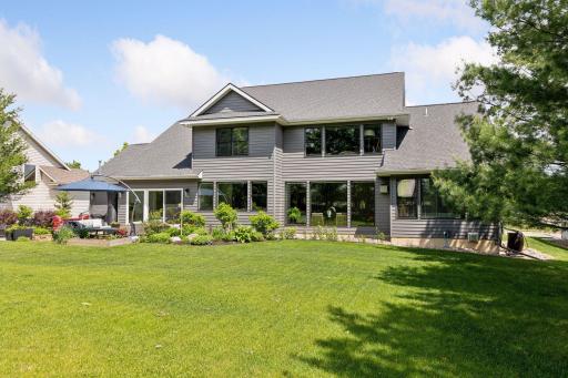 5287 Scenic View Drive SW, Rochester, MN 55902