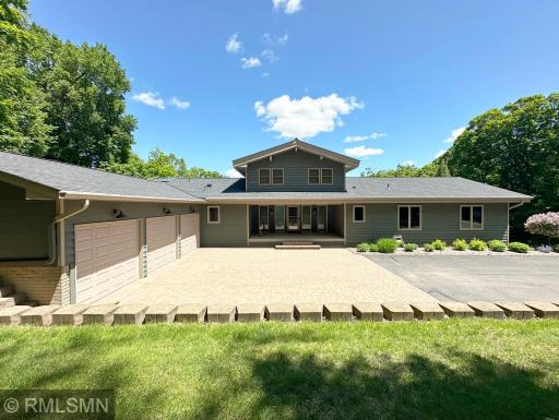 6886 Pilger Avenue NW, Annandale, MN 55302