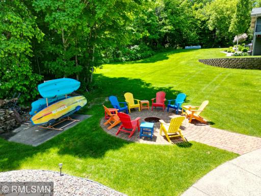 6886 Pilger Avenue NW, Annandale, MN 55302