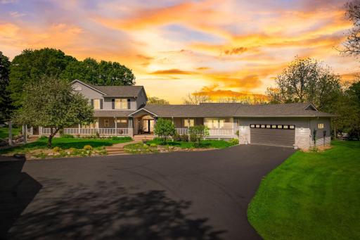 Beauty, Privacy, Wildlife, Comfort, this home has it all