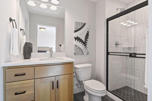 4 Sherwood Trail, North Oaks, MN 55127