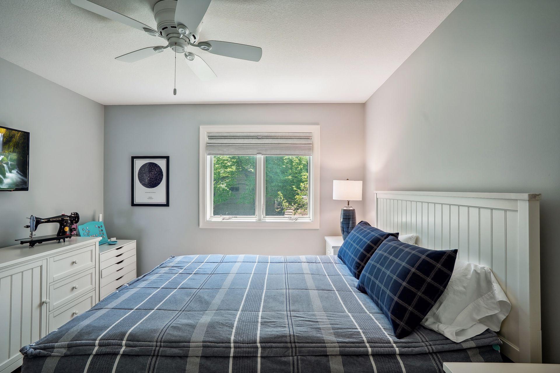 upper level 2nd guest suite