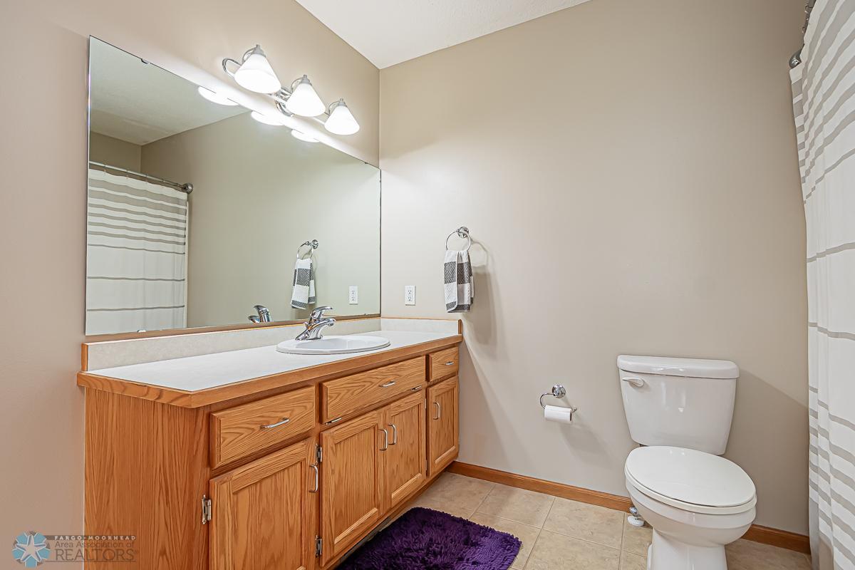 3549 44th Ave SW, Fargo, ND 58104-24.jpg