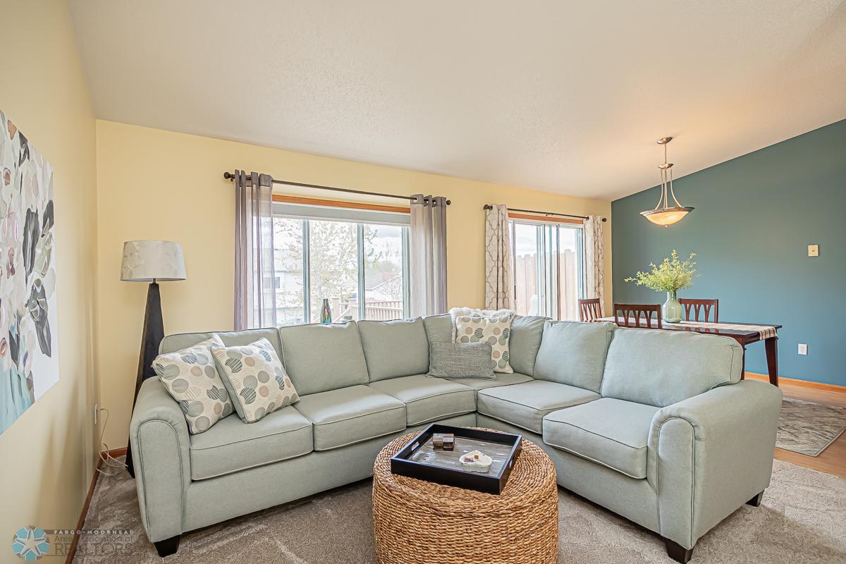 3549 44th Ave SW, Fargo, ND 58104-13.jpg