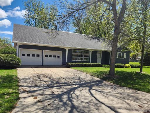 803 4th Avenue SE, Pipestone, MN 56164