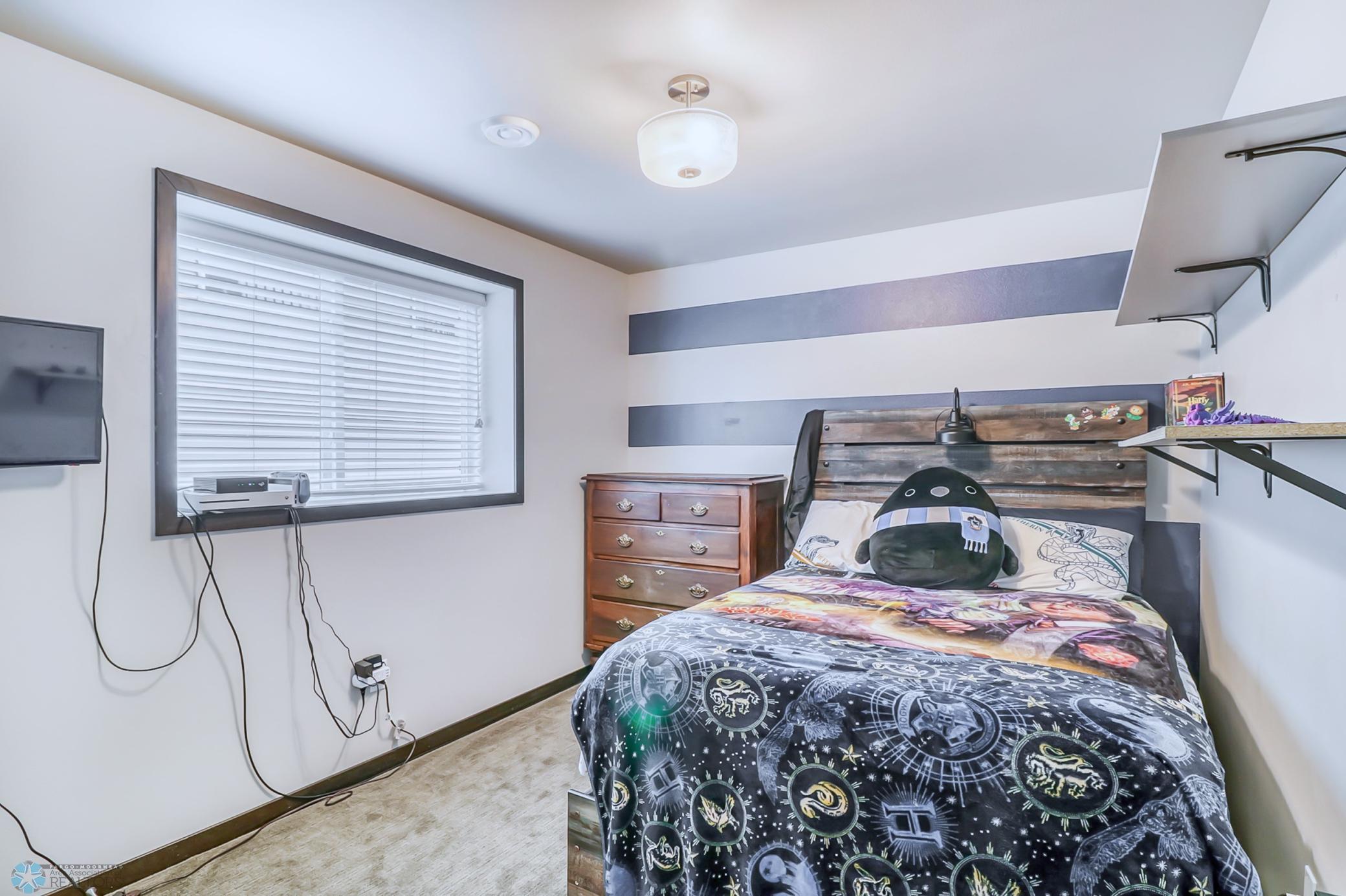 Basement Bedroom1_1.jpg