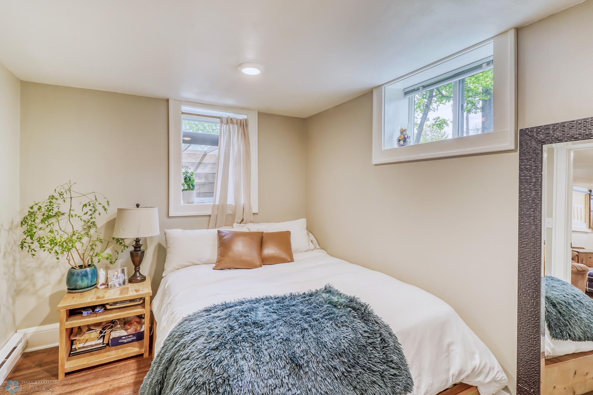 Basement Bedroom1_1.jpg