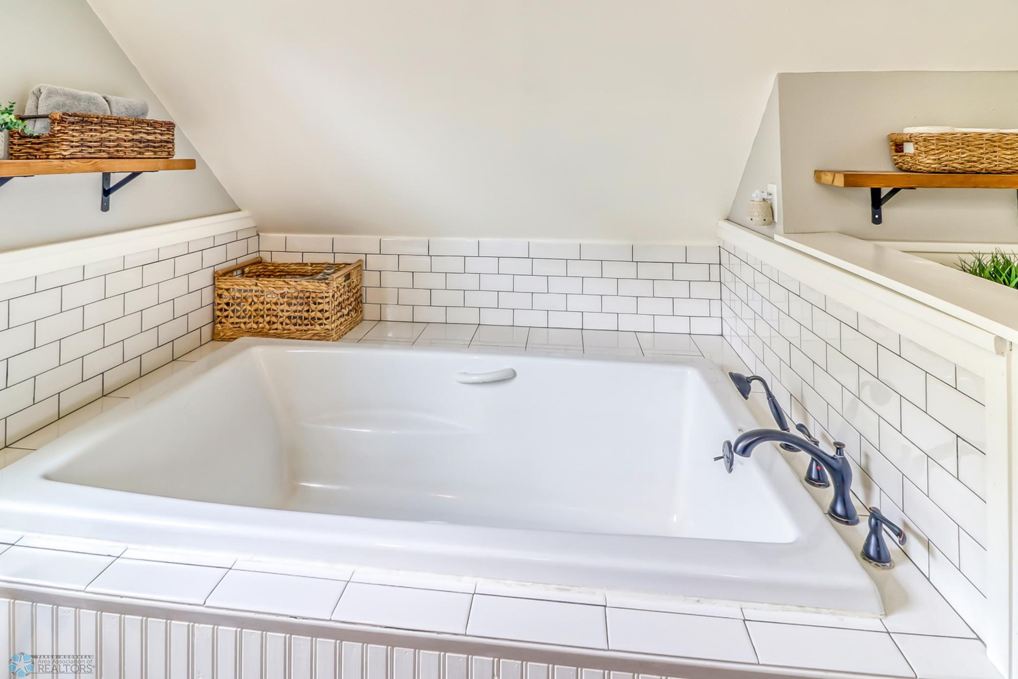 Upstairs Bathroom1_3.jpg