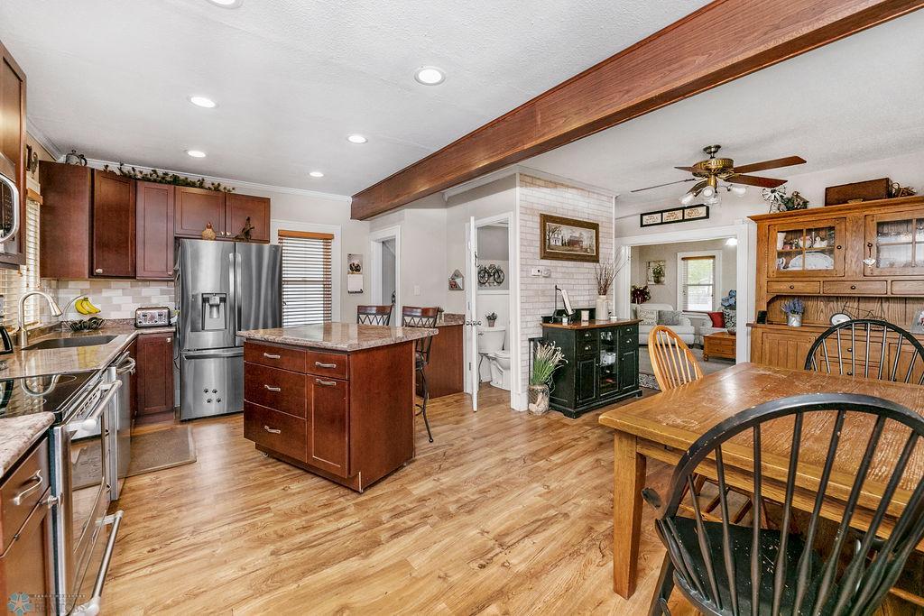 Kitchen to living room