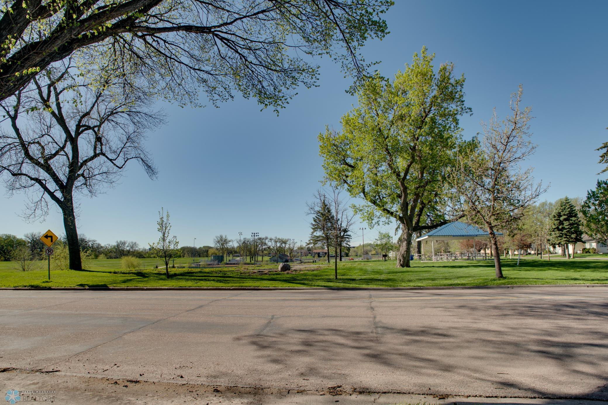 Mickelson Park & Baseball Fields