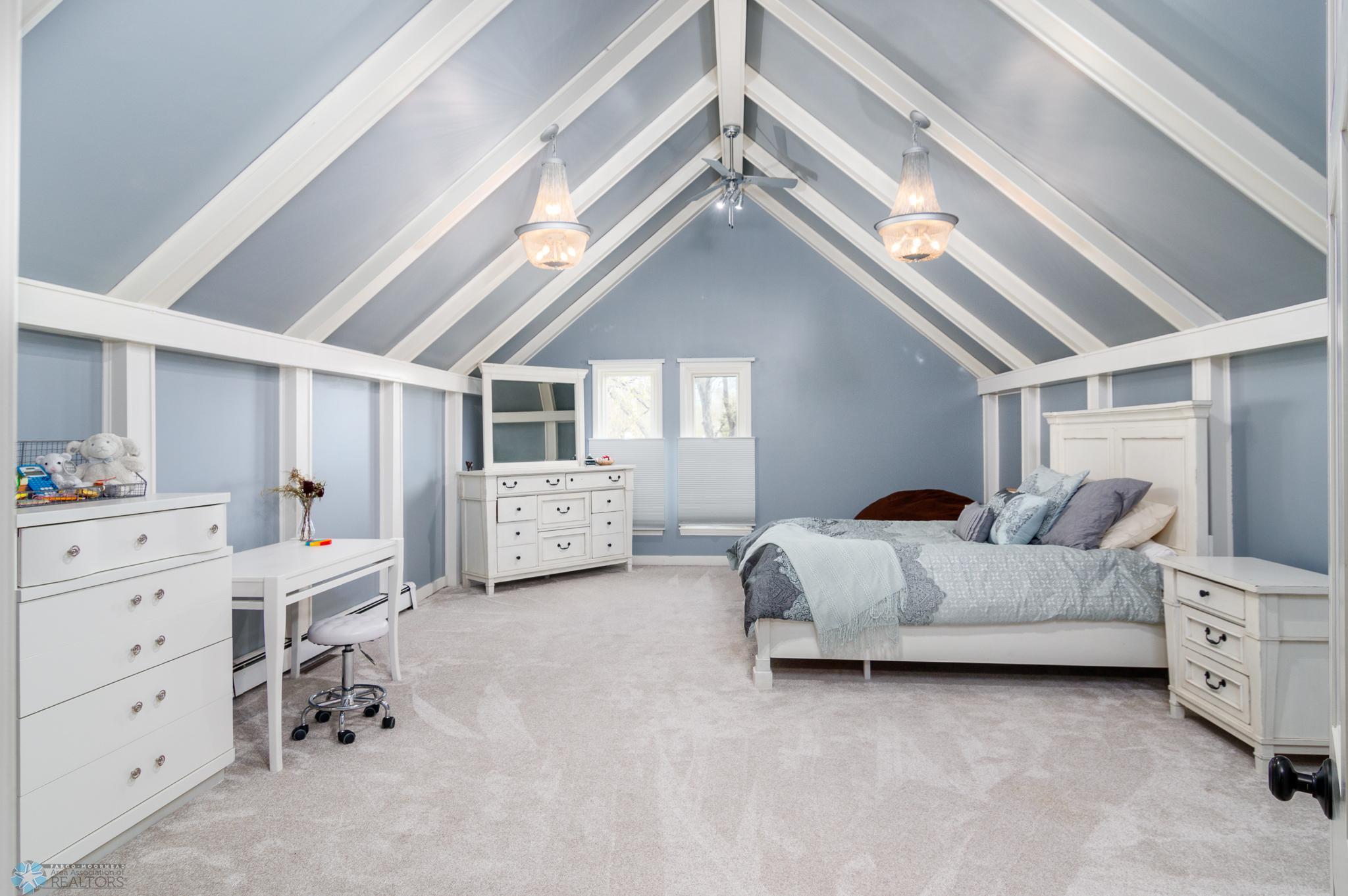 Upper level bedroom